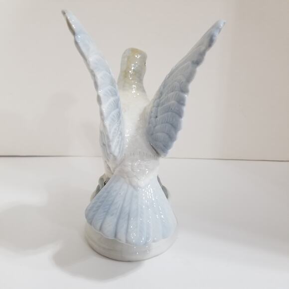 Vintage ceramic porcelain dove - Picture 5 of 15